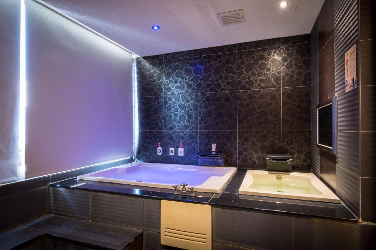 Jin Spa Resort Hotel Jinshan Bagian luar foto